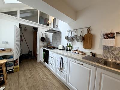 Picture 9